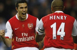 IM电竞-字母哥在快船比赛中出色防守，精彩发挥引发热议！