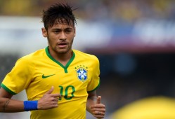 电子竞技-浓眉哥连续十二场火力全开，防守成亮点，公牛极限挑战燃爆赛场！