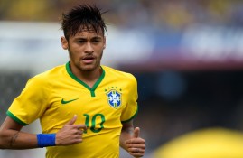 电子竞技-浓眉哥连续十二场火力全开，防守成亮点，公牛极限挑战燃爆赛场！